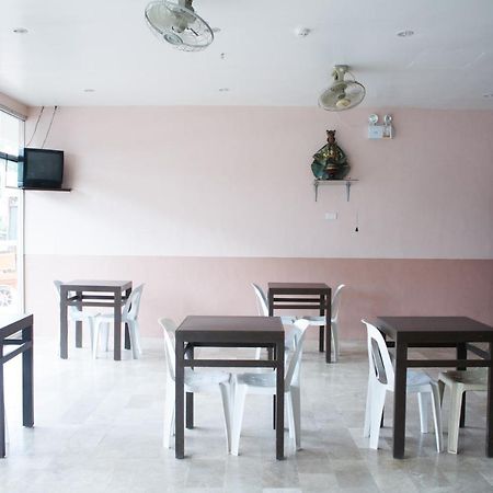 Gv ホテル ボロンガン Borongan エクステリア 写真